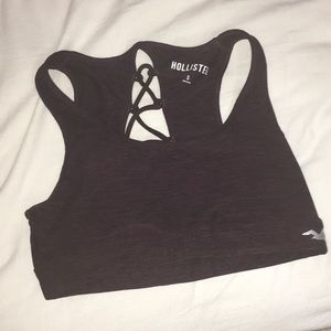 Hollister sports bra (maroon)